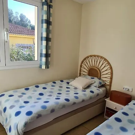 بيت للعطل Venusto Con Piscina Privada