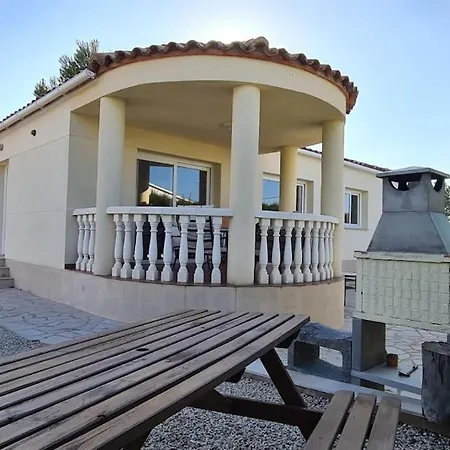 בית נופש Venusto Con Piscina Privada ל'אמטיה דה מר